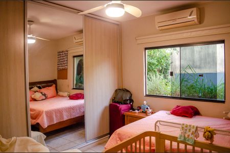 Casa à venda com 560m², 5 quartos e 2 vagas
