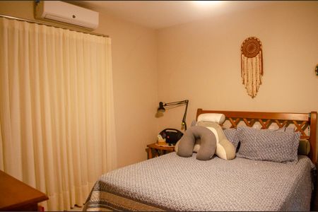 Casa à venda com 560m², 5 quartos e 2 vagas