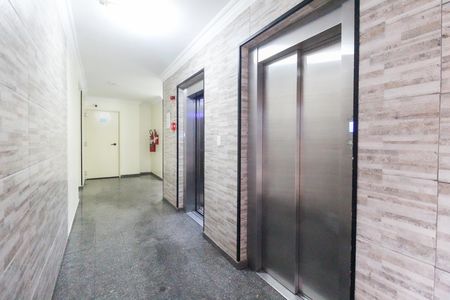 Apartamento à venda com 52m², 2 quartos e 1 vaga Apartamento à venda com 52m², 2 quartos e 1 vagaÁrea Comum