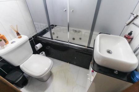 Apartamento à venda com 52m², 2 quartos e 1 vaga Apartamento à venda com 52m², 2 quartos e 1 vagaBanheiro