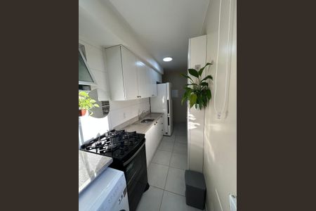 Cozinha de apartamento para alugar com 2 quartos, 44m² em Centro, Canoas
