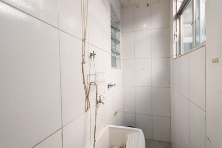 Apartamento para alugar com 120m², 2 quartos e sem vagaÁrea de Serviço