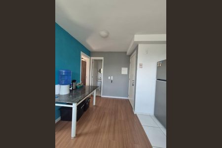 Sala de apartamento para alugar com 2 quartos, 37m² em Chacara Santa Lucia dos Ypes, Carapicuíba