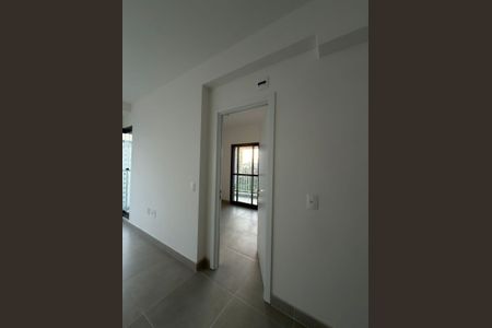 Apartamento à venda com 46m², 1 quarto e 2 vagasFoto 02