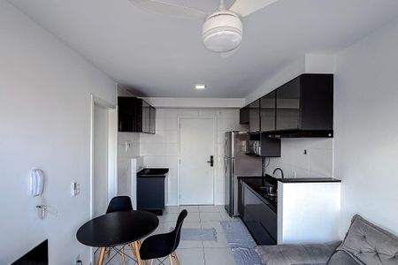 Studio para alugar com 32m², 1 quarto e sem vaga