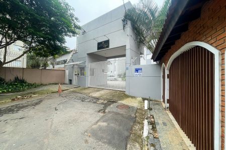 Apartamento para alugar com 50m², 2 quartos e 1 vaga Apartamento para alugar com 50m², 2 quartos e 1 vagaFachada Condomínio