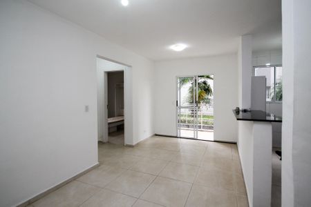 Apartamento para alugar com 50m², 2 quartos e 1 vaga Apartamento para alugar com 50m², 2 quartos e 1 vagaSala