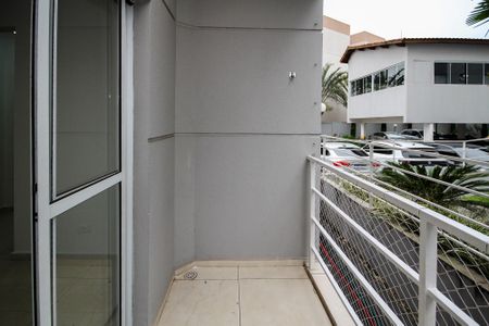 Apartamento para alugar com 50m², 2 quartos e 1 vaga Apartamento para alugar com 50m², 2 quartos e 1 vagaVaranda Sala