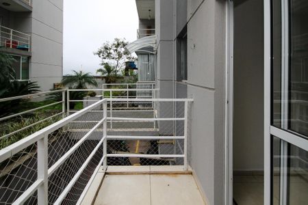Apartamento para alugar com 50m², 2 quartos e 1 vaga Apartamento para alugar com 50m², 2 quartos e 1 vagaVaranda Sala
