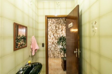 Casa à venda com 350m², 6 quartos e 8 vagas Casa à venda com 350m², 6 quartos e 8 vagasLavabo