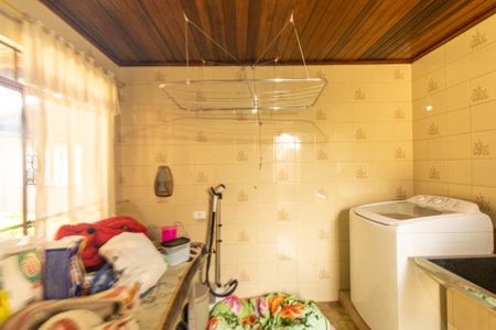 Casa à venda com 350m², 6 quartos e 8 vagas Casa à venda com 350m², 6 quartos e 8 vagasÁrea de Serviço
