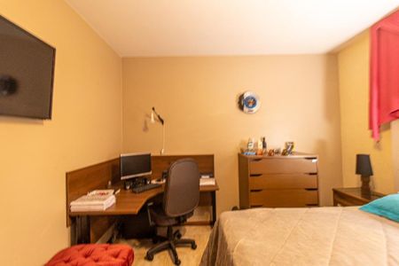 Casa à venda com 350m², 6 quartos e 8 vagas