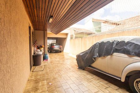 Casa à venda com 350m², 6 quartos e 8 vagas Casa à venda com 350m², 6 quartos e 8 vagasGaragem
