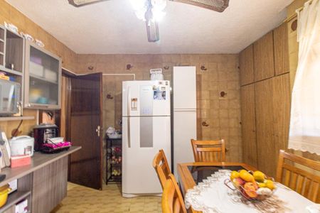 Casa à venda com 350m², 6 quartos e 8 vagas Casa à venda com 350m², 6 quartos e 8 vagasCozinha