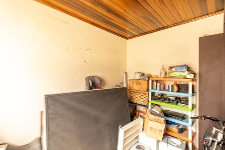 Casa à venda com 350m², 6 quartos e 8 vagas Casa à venda com 350m², 6 quartos e 8 vagasQuarto de Serviço