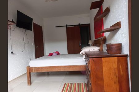 Quarto de casa para alugar com 3 quartos, 200m² em Campeche, Florianópolis