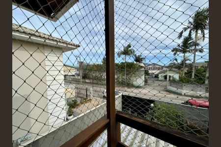 Casa para alugar com 200m², 3 quartos e 4 vagas Casa para alugar com 200m², 3 quartos e 4 vagasÁrea externa