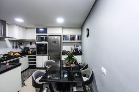 Casa à venda com 56m², 3 quartos e 1 vagaCozinha