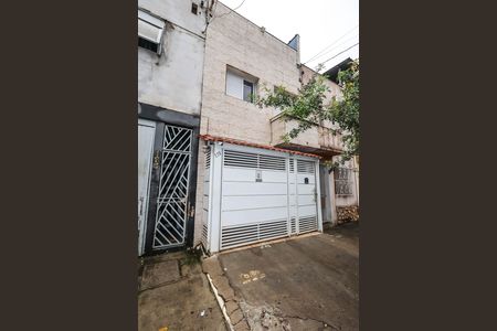 Casa à venda com 56m², 3 quartos e 1 vagaFachada