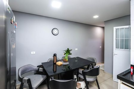 Casa à venda com 56m², 3 quartos e 1 vagaCozinha
