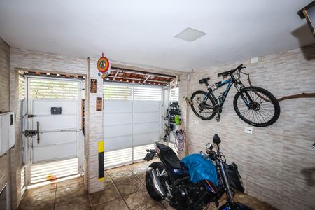 Casa à venda com 56m², 3 quartos e 1 vagaGaragem
