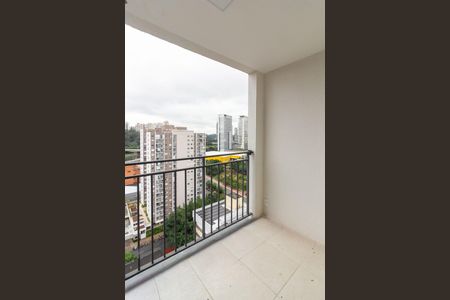 Apartamento à venda com 37m², 2 quartos e sem vaga Apartamento à venda com 37m², 2 quartos e sem vagaVaranda e Área de serviço