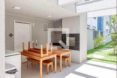 Apartamento à venda com 37m², 2 quartos e sem vaga Apartamento à venda com 37m², 2 quartos e sem vagaChurrasqueira