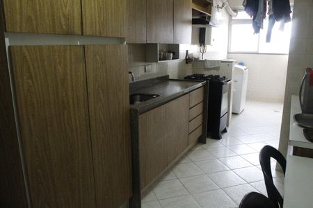 Apartamento à venda com 90m², 2 quartos e 1 vagaCozinha