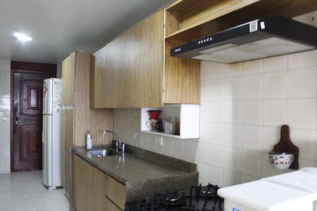 Apartamento à venda com 90m², 2 quartos e 1 vagaCozinha