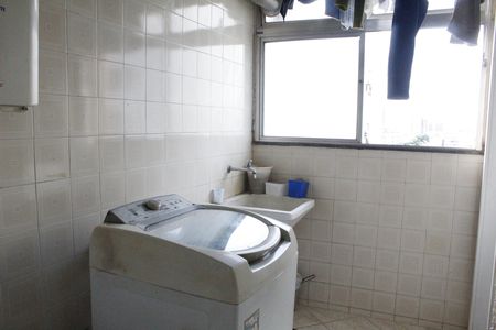 Apartamento à venda com 90m², 2 quartos e 1 vagaÁrea de Serviço