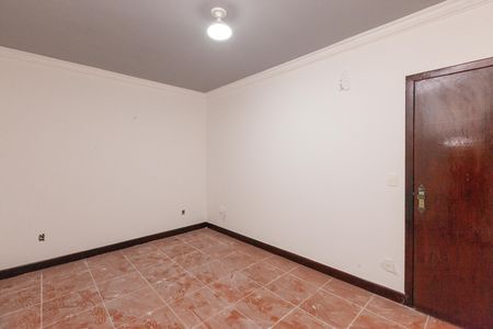 Casa para alugar com 12m², 1 quarto e sem vaga