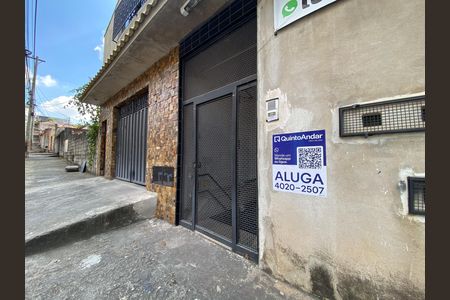 Casa para alugar com 12m², 1 quarto e sem vaga