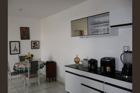 Apartamento para alugar com 49m², 2 quartos e sem vagaCozinha e Área de Serviço