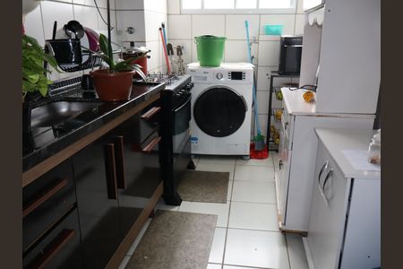 Apartamento para alugar com 49m², 2 quartos e sem vagaCozinha e Área de Serviço