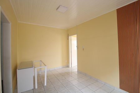 Sala de casa para alugar com 2 quartos, 175m² em Jardim Bonito, São Paulo