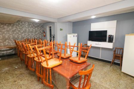 Apartamento para alugar com 70m², 3 quartos e 1 vaga Apartamento para alugar com 70m², 3 quartos e 1 vagaÁrea comum - Salão de festas