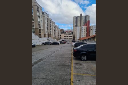 Apartamento à venda com 52m², 3 quartos e 1 vaga Apartamento à venda com 52m², 3 quartos e 1 vagaCONDOMINIO