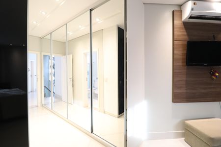 Casa de condomínio para alugar com 319m², 3 quartos e 4 vagasQuarto 1 - Suíte