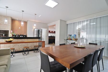 Casa de condomínio para alugar com 319m², 3 quartos e 4 vagasVaranda gourmet