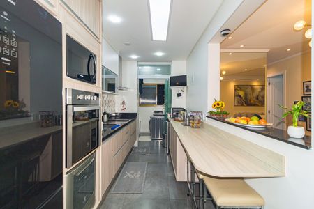Apartamento à venda com 98m², 3 quartos e 2 vagasCozinha