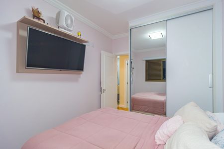 Apartamento à venda com 98m², 3 quartos e 2 vagasQuarto 2