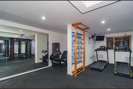 Apartamento à venda com 98m², 3 quartos e 2 vagasAcademia