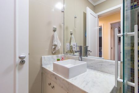 Apartamento à venda com 98m², 3 quartos e 2 vagasBanheiro - Social