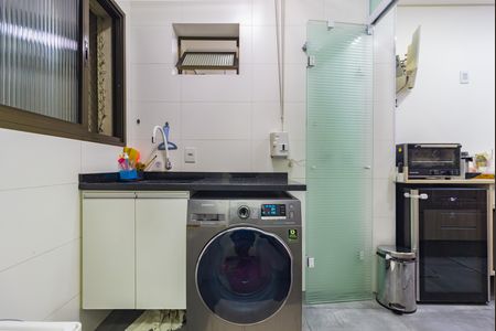 Apartamento à venda com 98m², 3 quartos e 2 vagasÁrea de Serviço