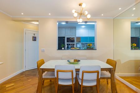 Apartamento à venda com 98m², 3 quartos e 2 vagasSala 