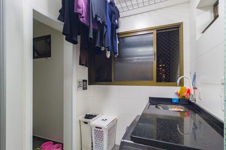 Apartamento à venda com 98m², 3 quartos e 2 vagasÁrea de Serviço