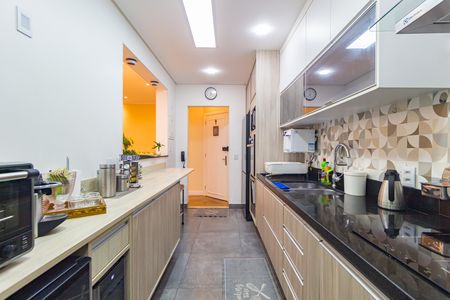 Apartamento à venda com 98m², 3 quartos e 2 vagasCozinha