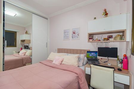 Apartamento à venda com 98m², 3 quartos e 2 vagasQuarto 2