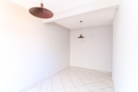Apartamento à venda com 125m², 1 quarto e 1 vaga Apartamento à venda com 125m², 1 quarto e 1 vagaSala