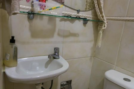 Casa à venda com 125m², 3 quartos e 1 vaga Casa à venda com 125m², 3 quartos e 1 vagaBanheiro da Área Externa